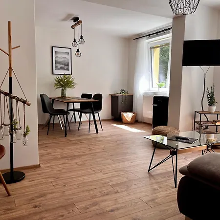 Horsky Apartman S Vyhledem Do Lesa, Terasa, Kvalitni Wi-Fi, Parkovani Zdarma - Opetovne Otevreno Cervenec 2025 Po Kompletni Rekonstrukci Jeseník